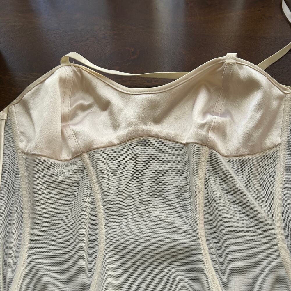 Bebe White Mesh Corset Top Silk Contrast Boned Bustier Size 4 NWT - Picture 8 of 9